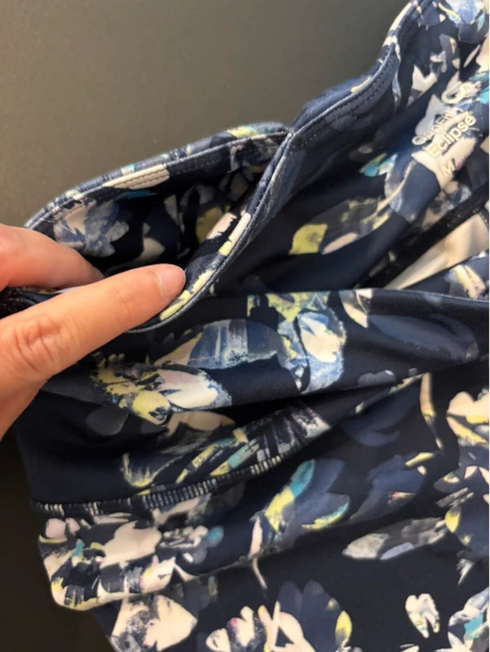 Gap fit leggings medium - Picture 3 of 3